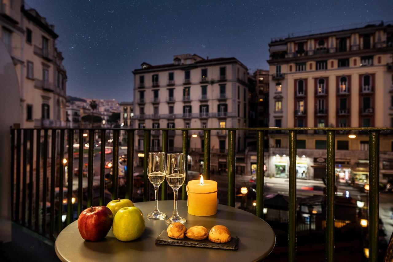 ナポリ Le Stanze Del Barone Bed & Breakfast エクステリア 写真